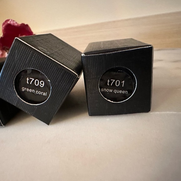 Eyeshadow palette, lipstick and 5 glitter glam (NEW) - Picture 5 of 12